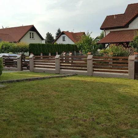 Dom Krotko I Dlugoterminowo * Suchy Dwor (Puck)