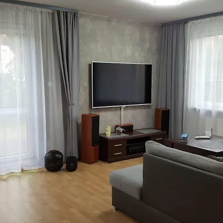 Vila Dom Krotko I Dlugoterminowo *