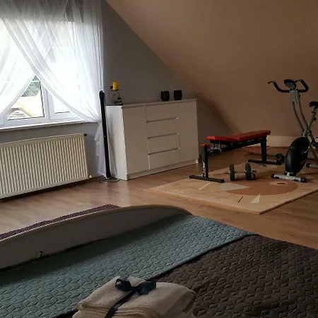 Vila Dom Krotko I Dlugoterminowo